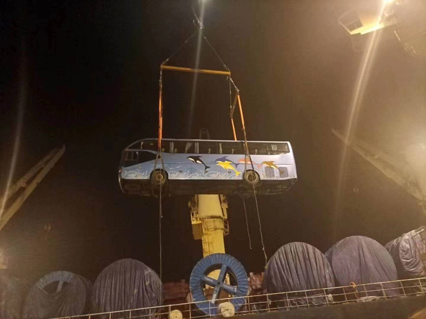 4de6bbfaa77c3f3d4133ab777e4e37a